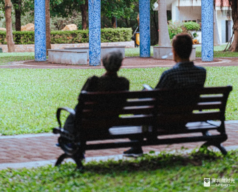 老虎機：花8萬元，給在深圳打零工的母親補繳社保