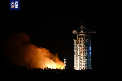 線上賭場：我國成功發射遙感三十三號04星！黑夜起飛震撼畫麪公佈