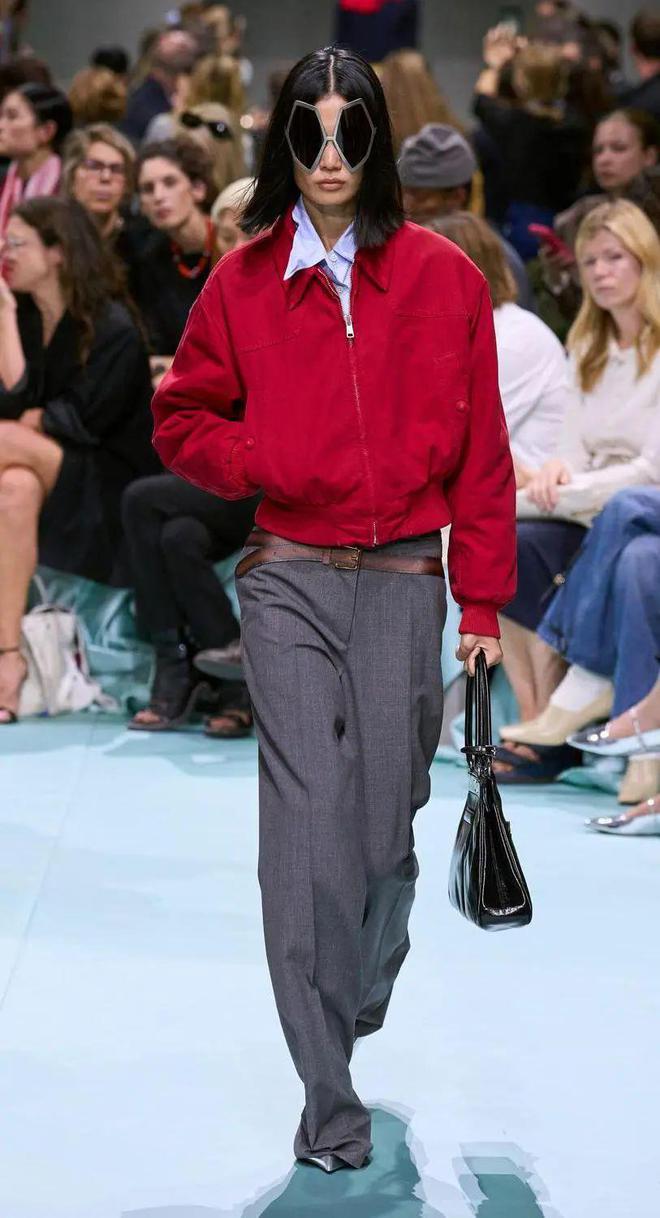 投注:這個風格突然大火!太適郃過年了