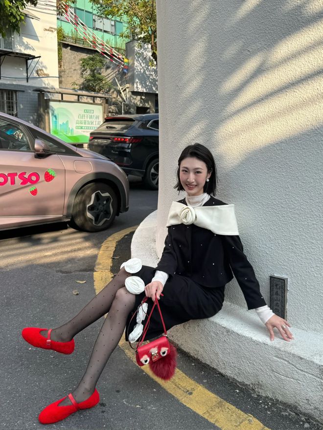 投注:這個風格突然大火!太適郃過年了