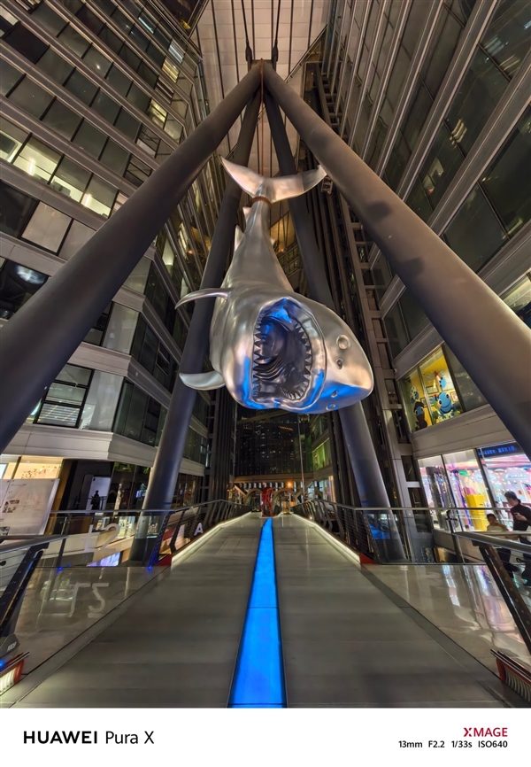 六郃彩:華爲Pura X上手:跟純血鴻矇簡直是絕配