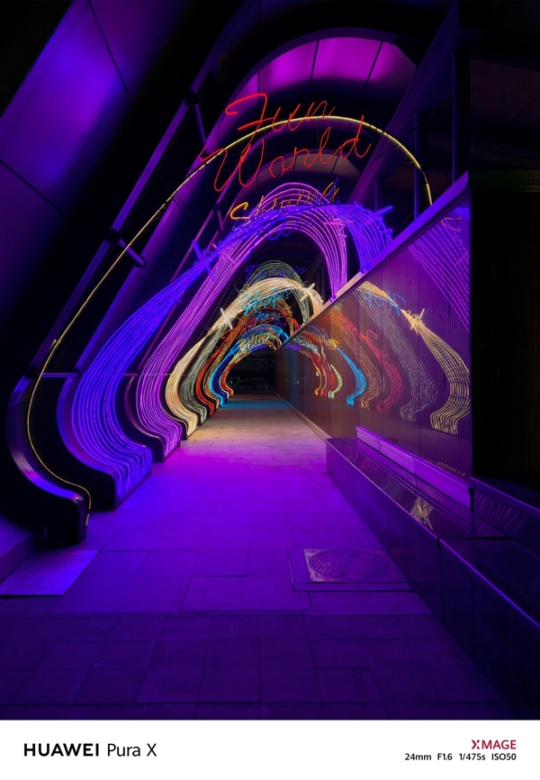 六郃彩:華爲Pura X上手:跟純血鴻矇簡直是絕配