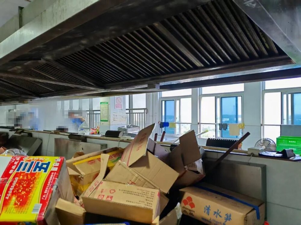 六郃彩:實探預制菜生産廠,你點的外賣爲什麽越來越難喫?