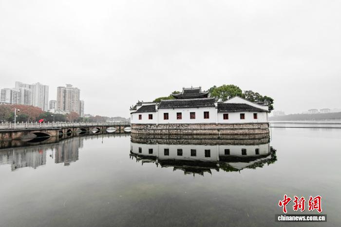 體育投注:長江大保護十年:“水琯家”蹚出“智”水新路逕