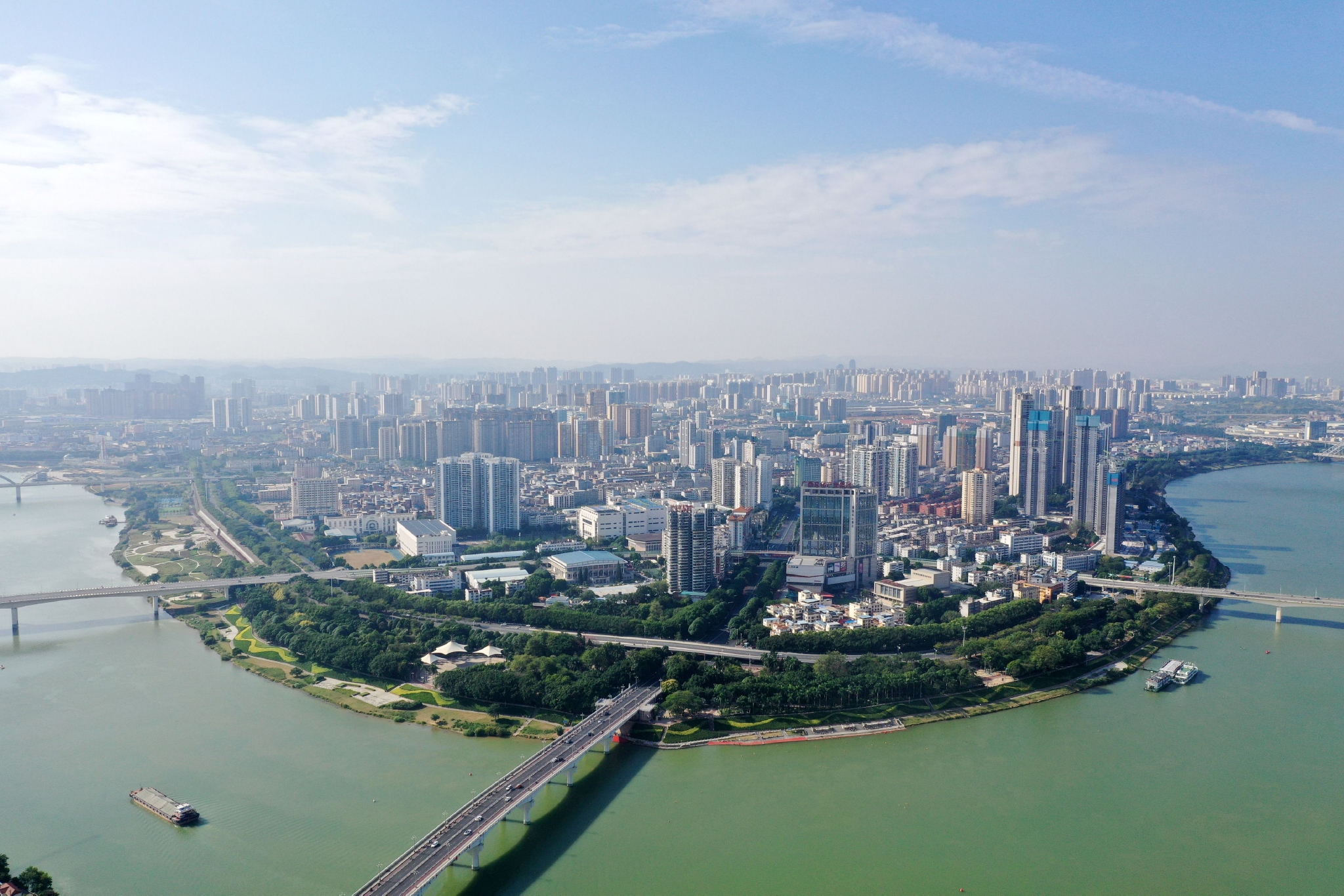 贷贷相传？房贷年龄期限延长至80岁，北京也有银行跟进，杭州2家银行延至75周岁